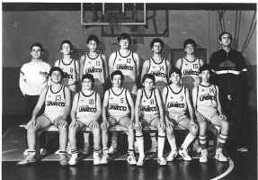 basket 1984-85.jpg (176373 byte)