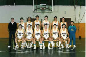 basket 1987-88 juniores.jpg (151654 byte)