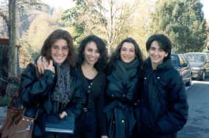 marani amiche.jpg (106542 byte)
